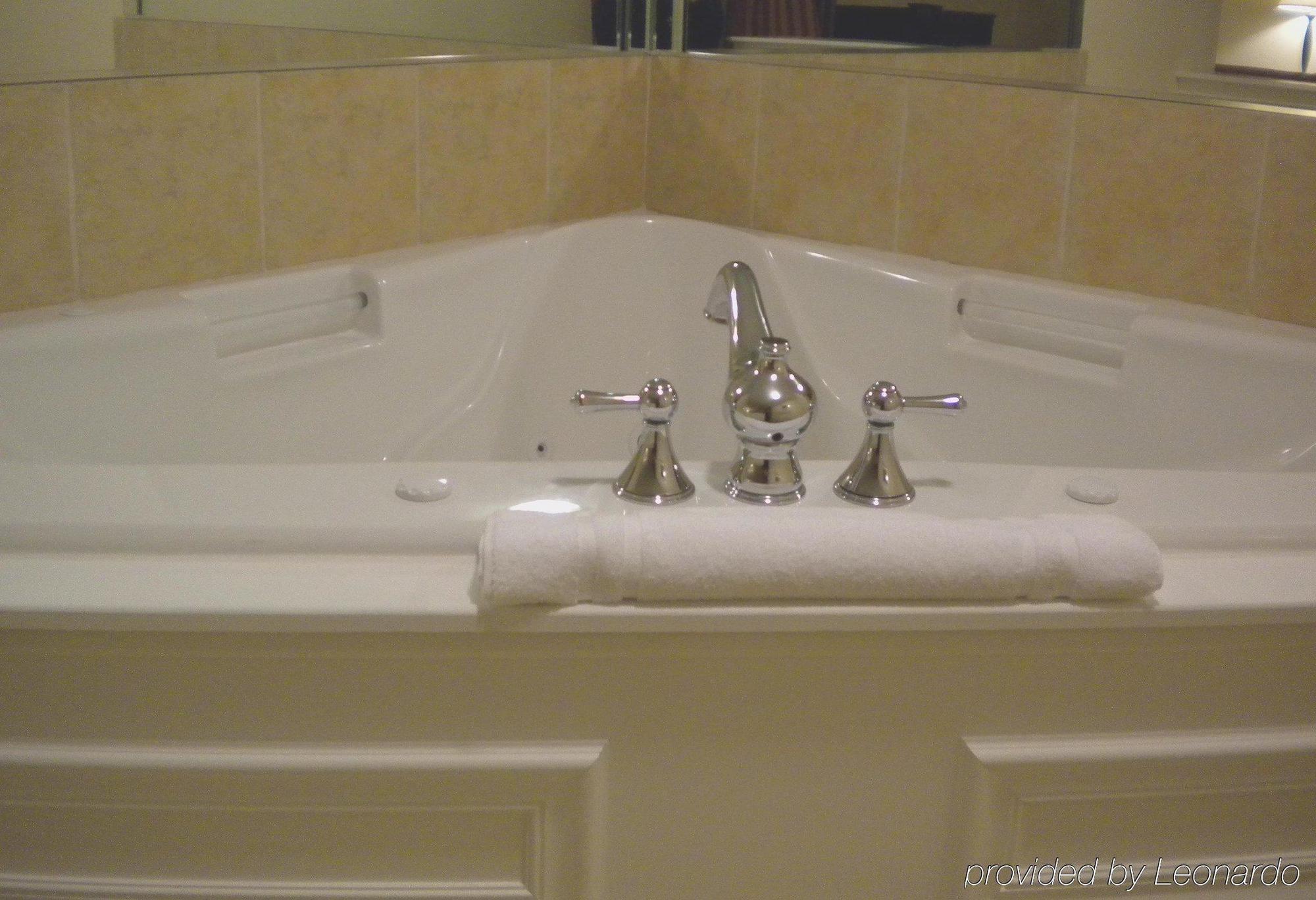 Intown Suites Extended Stay Tuscaloosa, Al Chambre photo